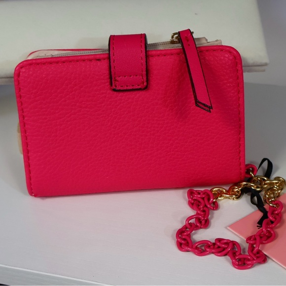 Juicy Couture Hot Pink Wallet with Gold/Pink Chain Wristlet NWT - Picture 6 of 8